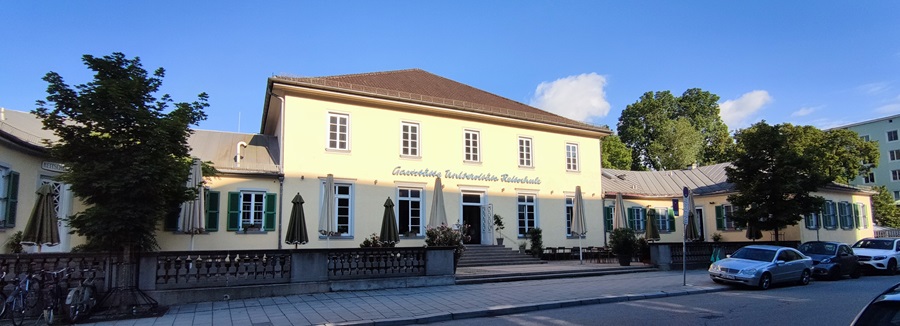 Gastro rund um den Englischen Garten - Das Moro Mou in der Reitschule am Englischen Garten.